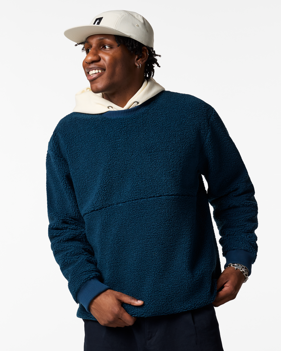 Amigazo Fleece Crew - Men's, Indigo, Model Anson