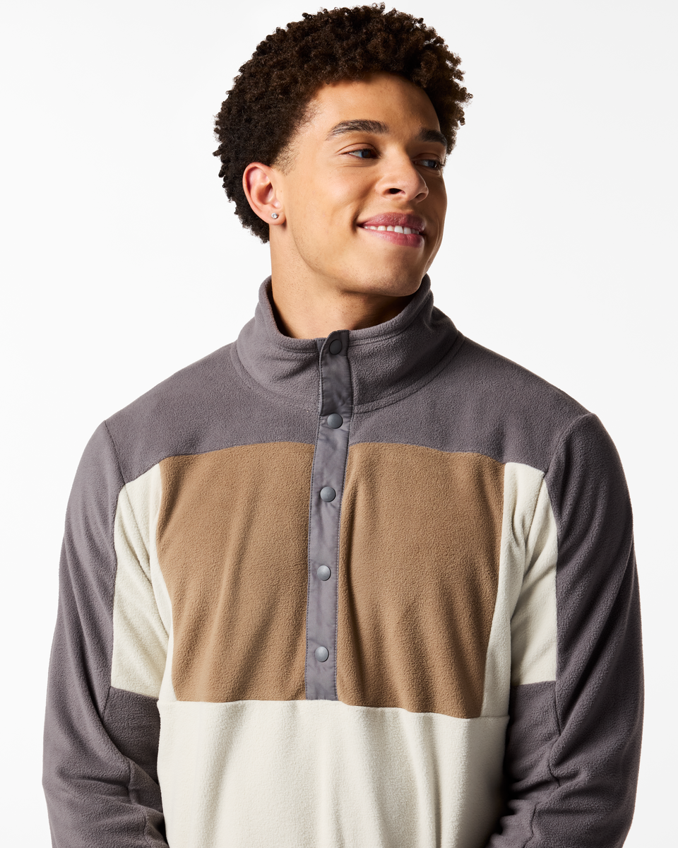 Encima Fleece Pullover - Men's, Cinder/Mineral, Model Luke