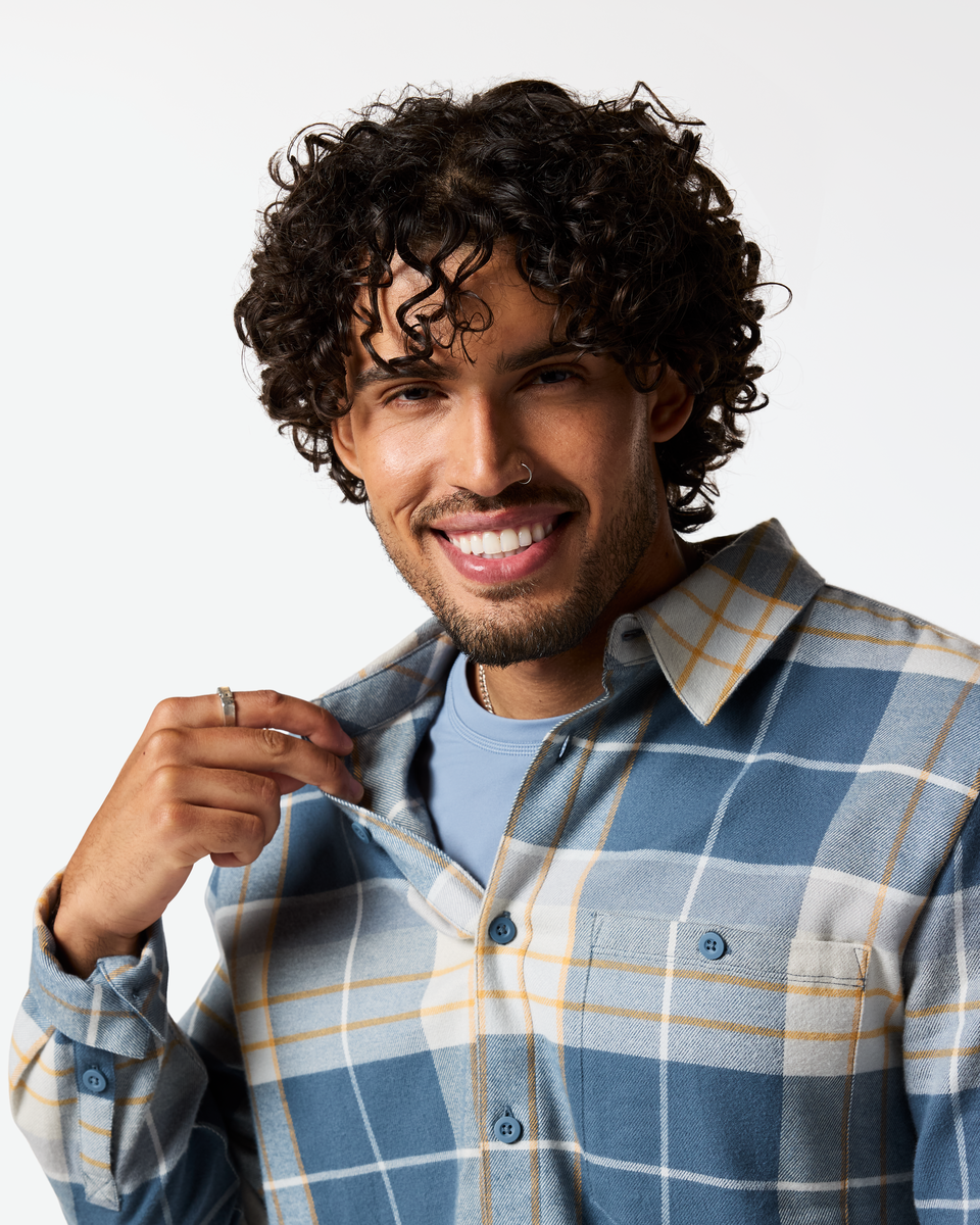 Quedo Flannel Shirt - Men's, Slate Plaid, Model Luke