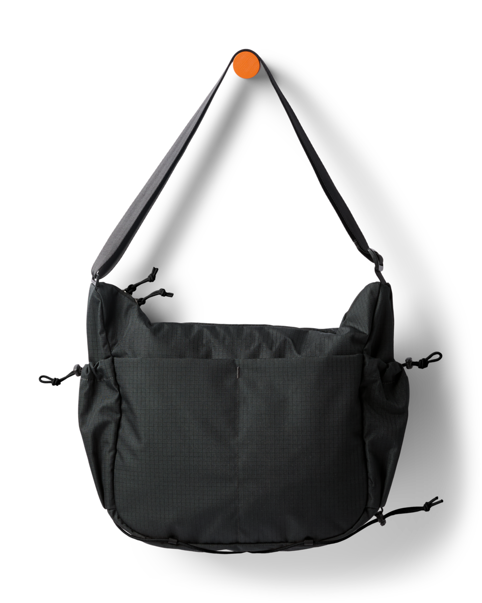 Viaje 12L Shoulder Bag, Cotopaxi Black