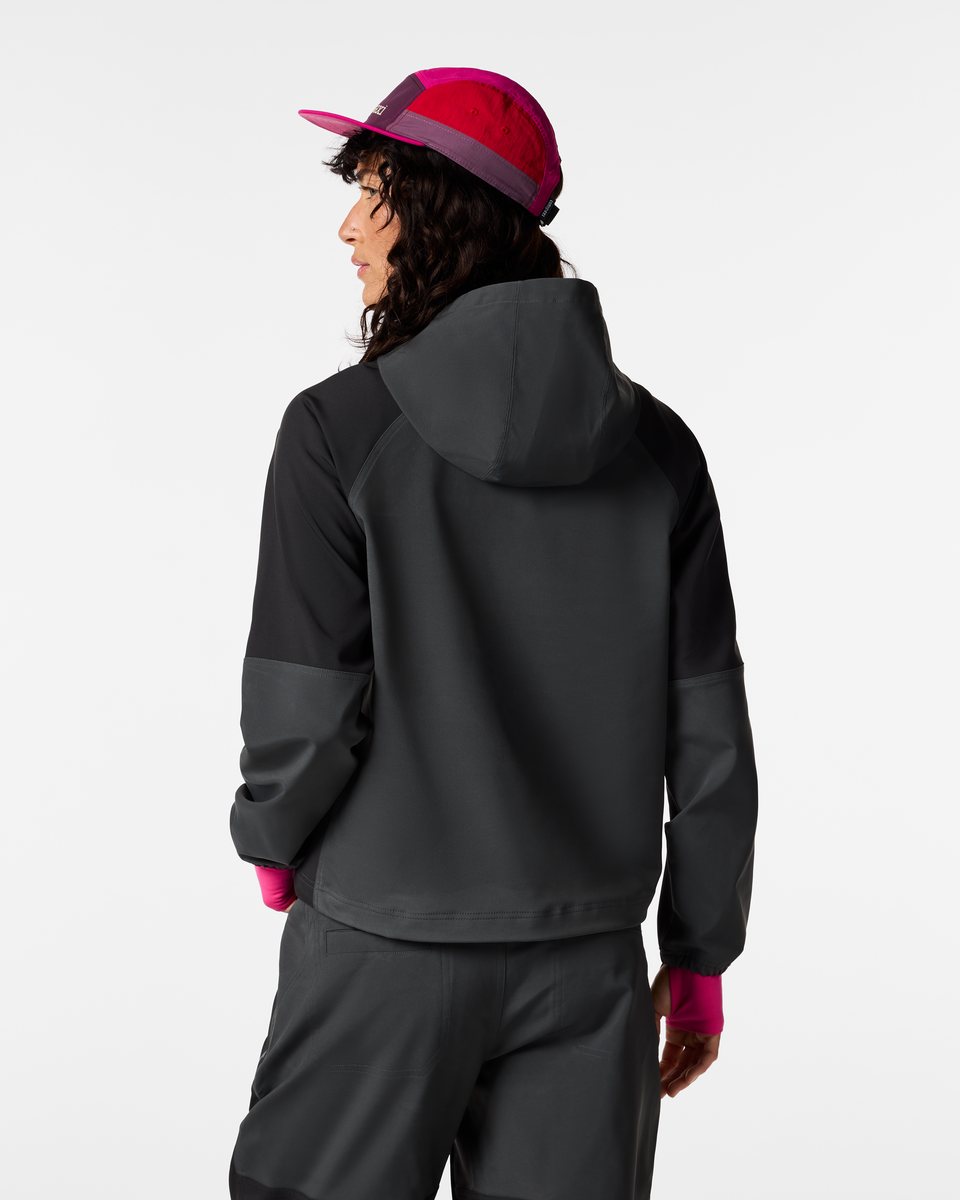 Adelante Hoodie - Women's, Charcoal/Black, Model Lola