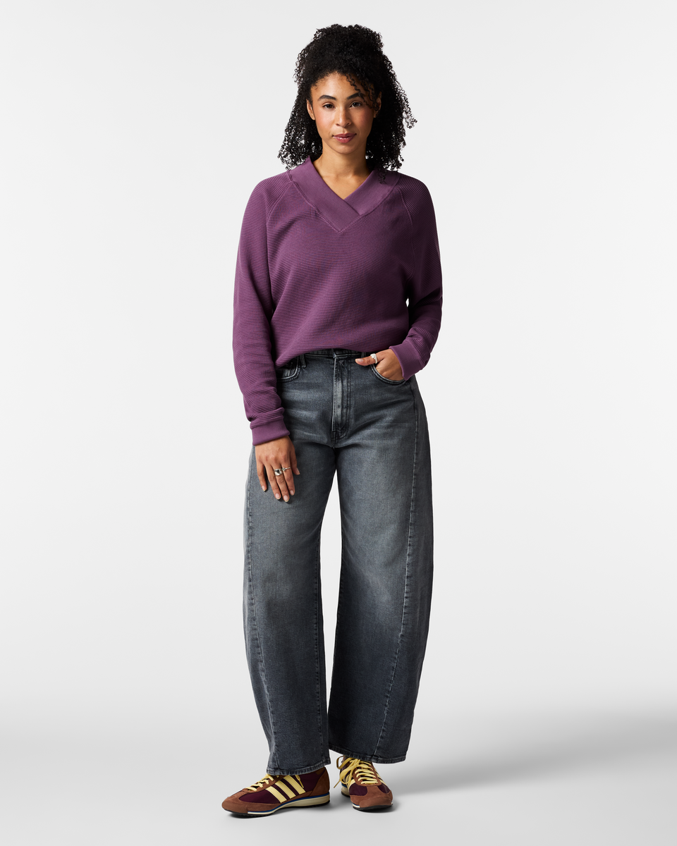 Atajo Long-Sleeve Waffle V-Neck - Women's, Mystic, Model Kalu