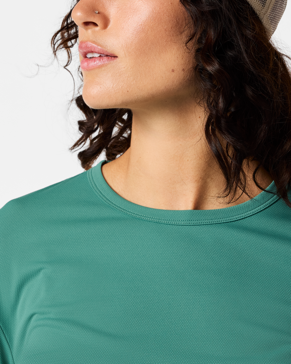 Sombra Long-Sleeve Sun Shirt - Women's, Juniper, Model Lola